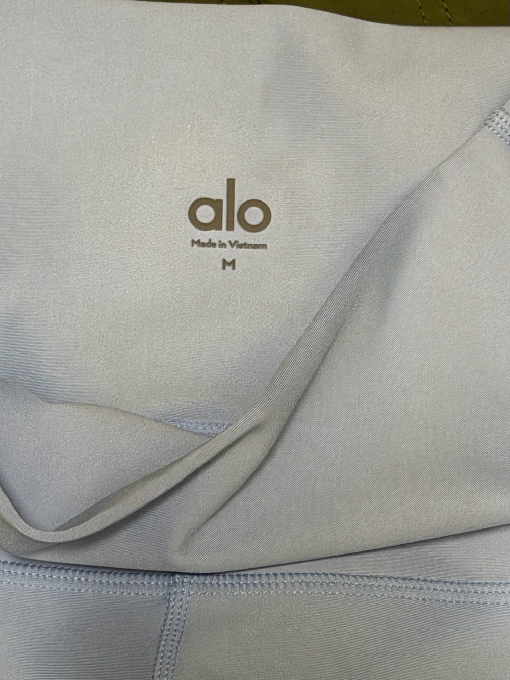 Airlift 7/8 Leggings - Picture 7 of 7